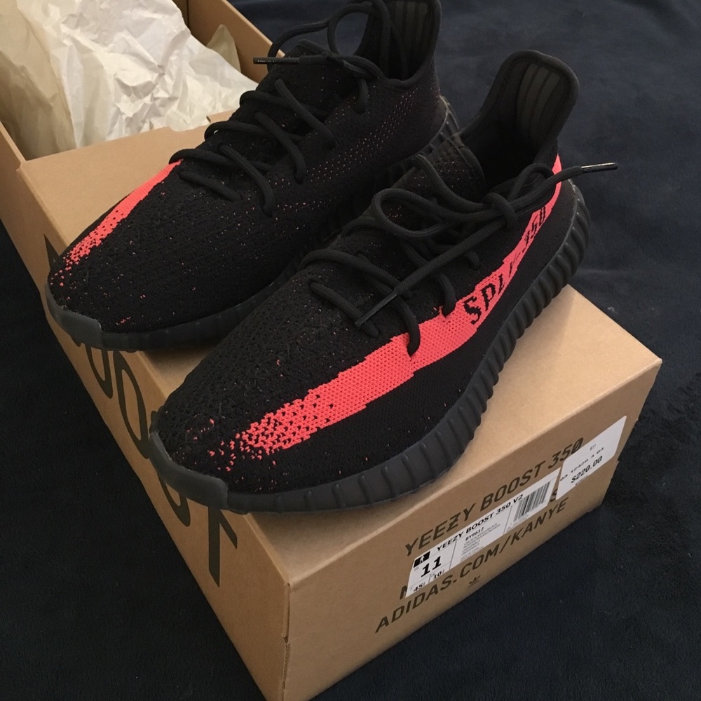 Yeezy Boost 350v2